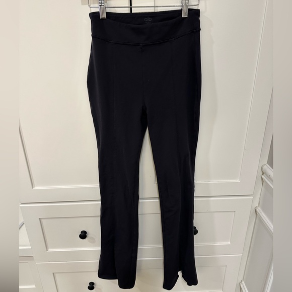 Alo flutter legging Med - Picture 6 of 10